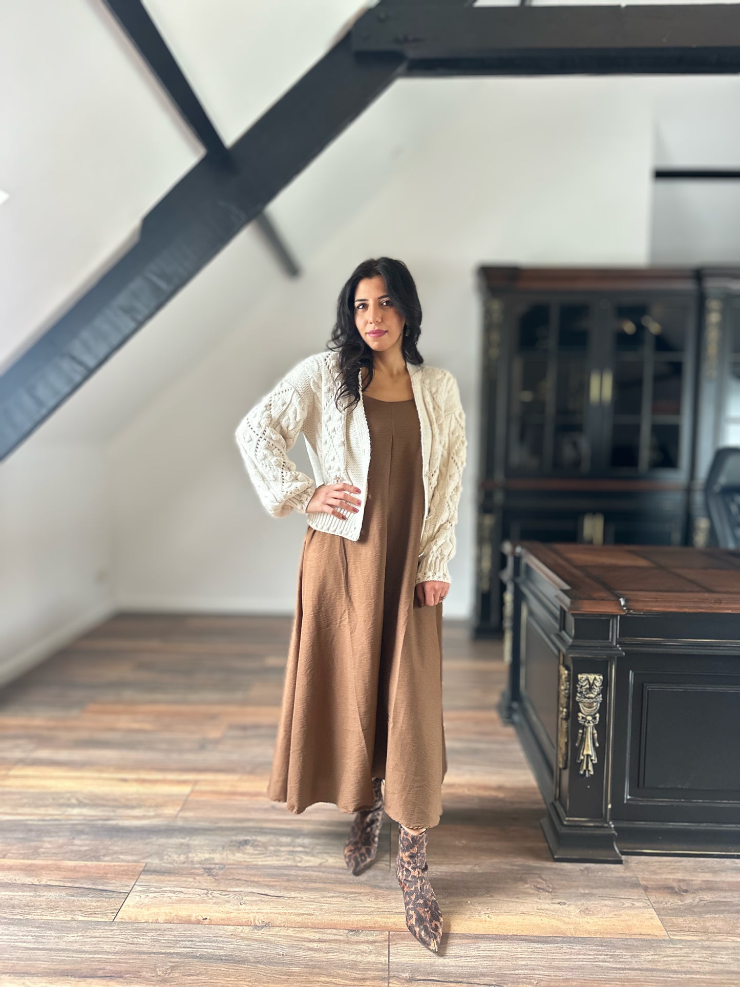 Ecru cardigan with jewel buttons