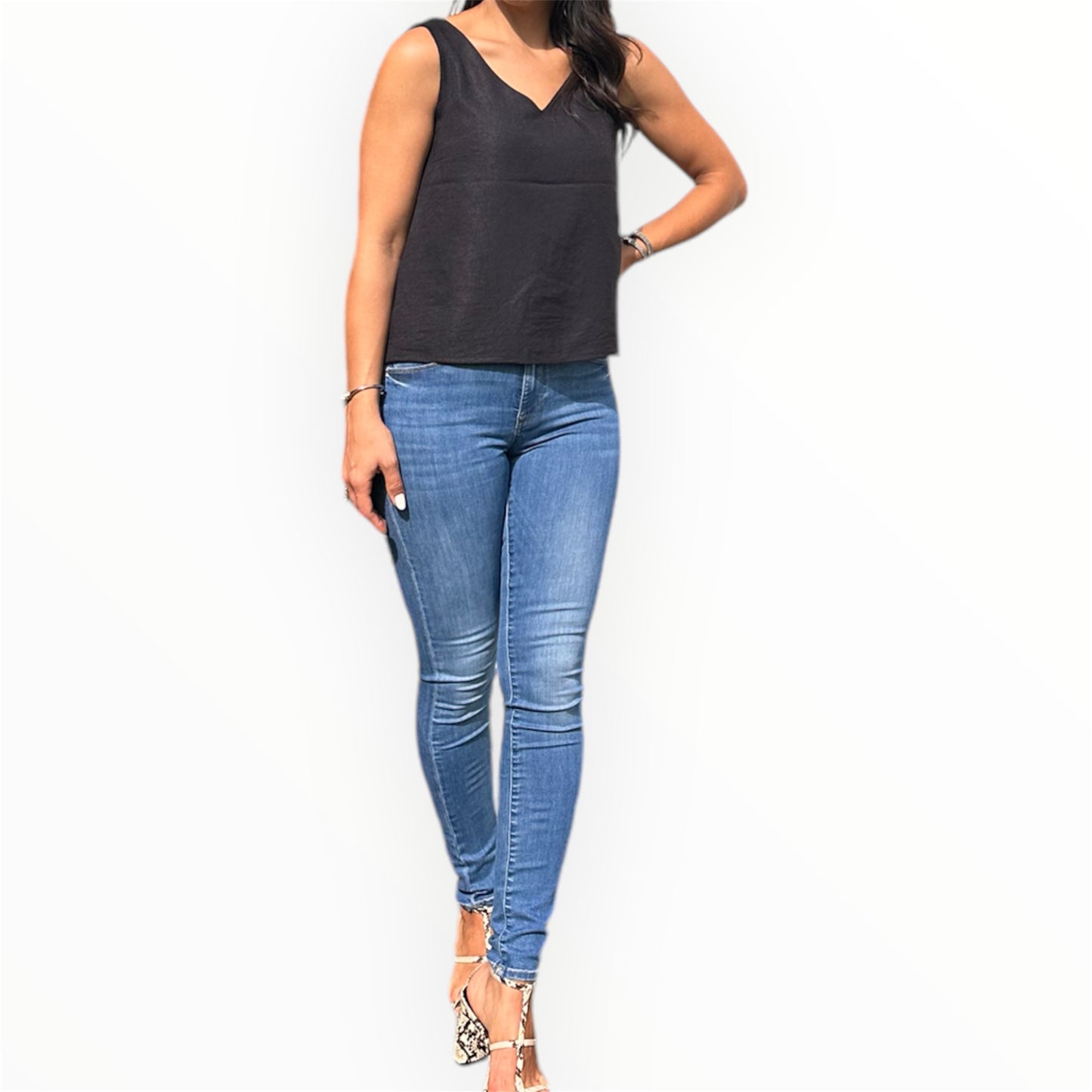 Vera V Neck Top - Black