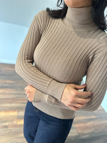 Soft stretch turtleneck knit sweater - Mink