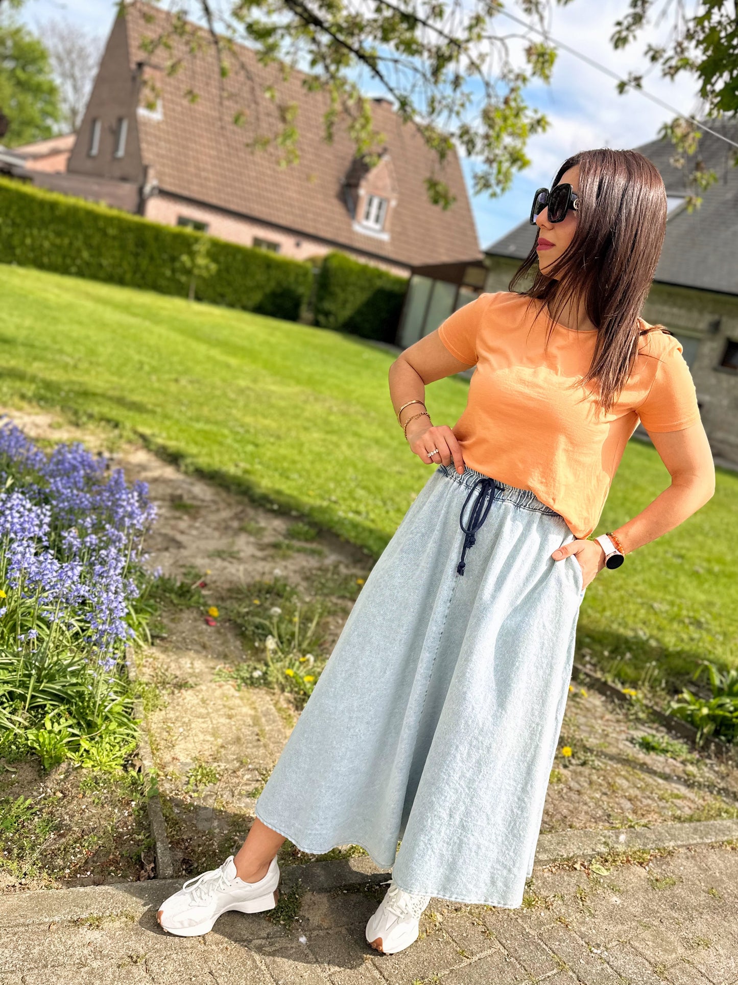 Lange katoenen jeansrok - lichtblauw / maxi denim rok