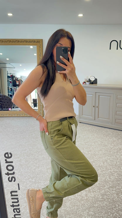 Green cotton jeans