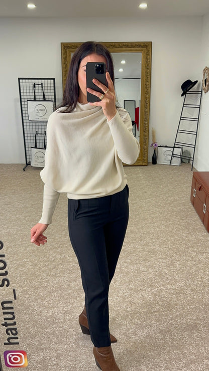 Batwing sleeve, knit sweater, solid color - Off White