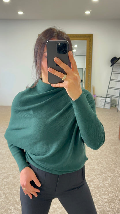 Batwing sleeve, knit sweater, solid color - Emerald green