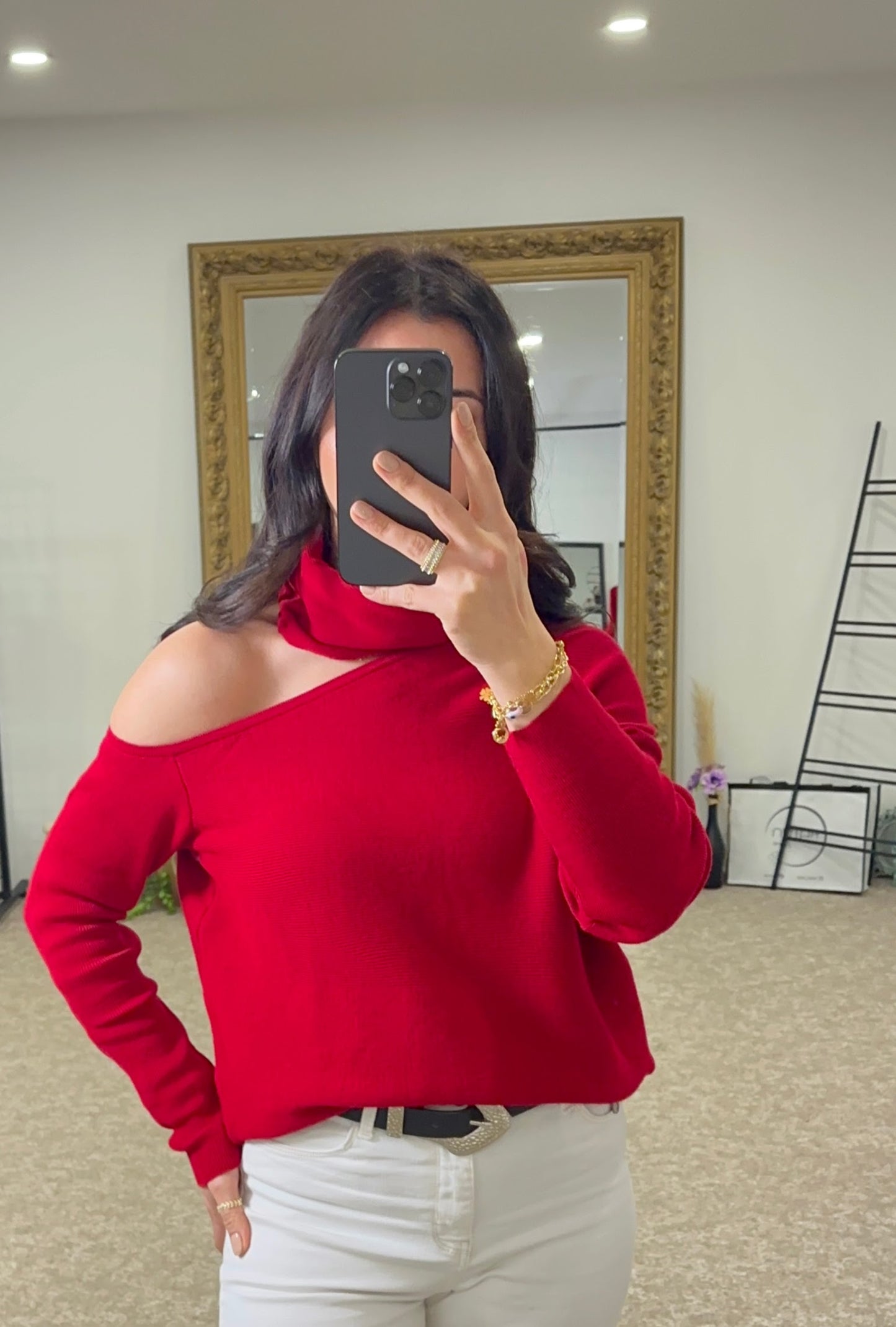 Sweater with detachable collar - Wine Red