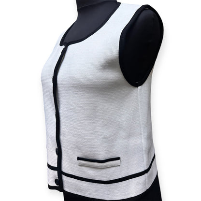 Noir Stripe Knit Mouwloos Vest, Voorkant Knoop - Wit