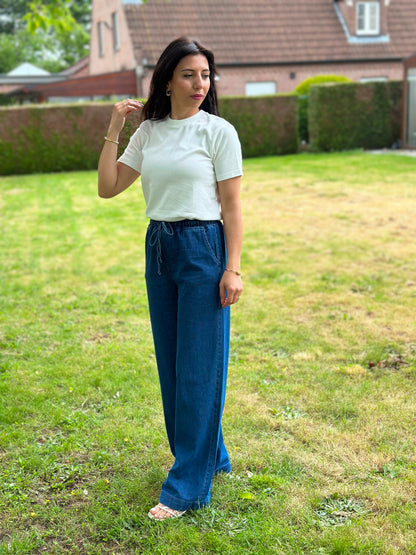 NEW White basic T-shirt, Round neck short sleeve