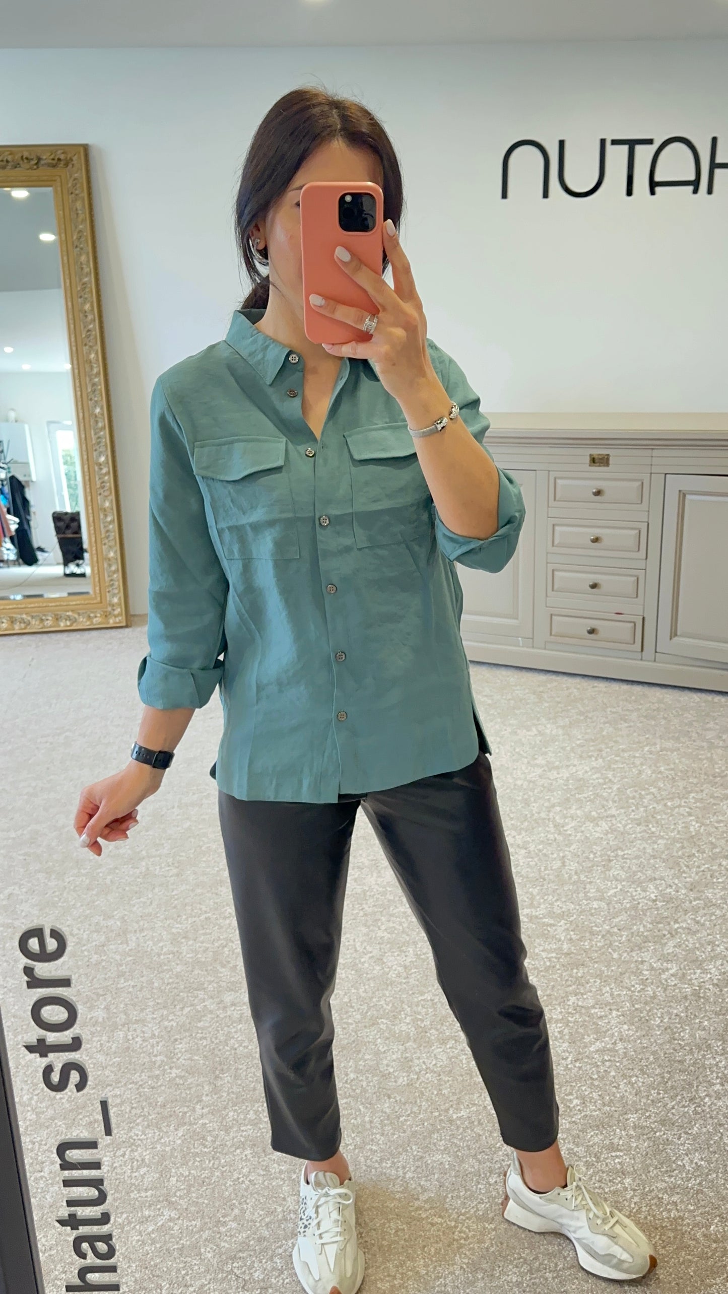 Blouse with Pocket - Mint