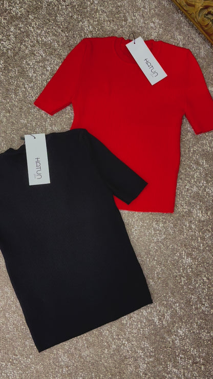 Tijdloze gebreide T-shirts, stretch en oversized - Rood