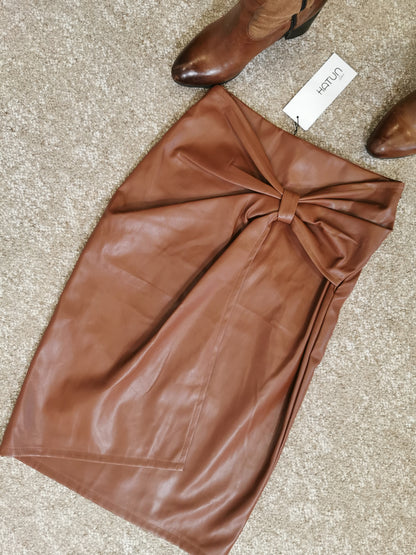 HIGH WAISTED VEGAN LEATHER WRAP-UP SKIRT, COGNAC