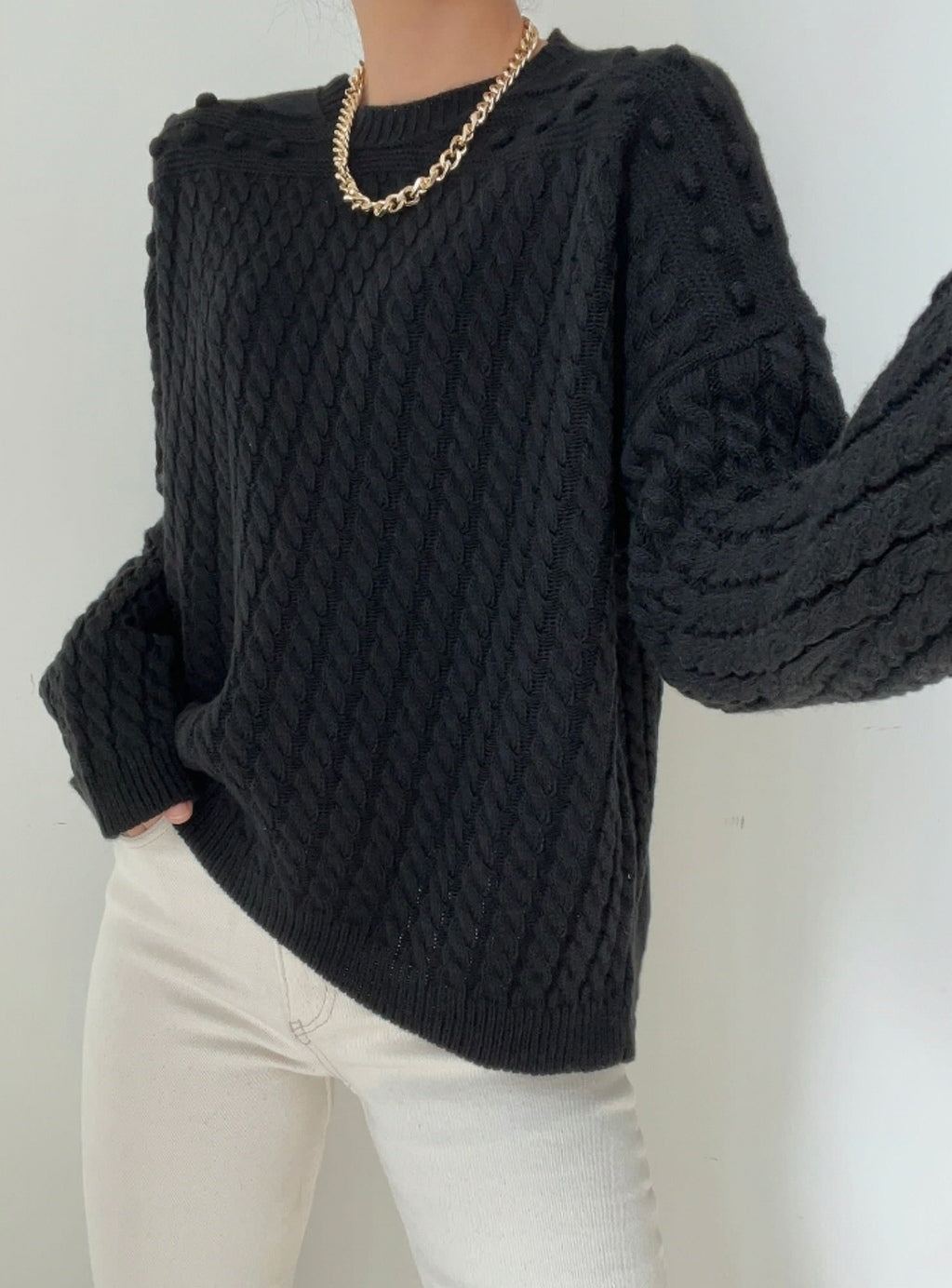 Black Knitted Sweater - Round Neck