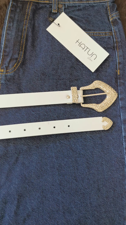 3cm wide white leather belt with silver buckle